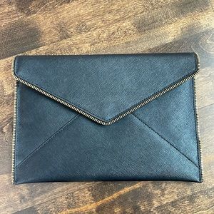 Rebecca Minkoff clutch - black